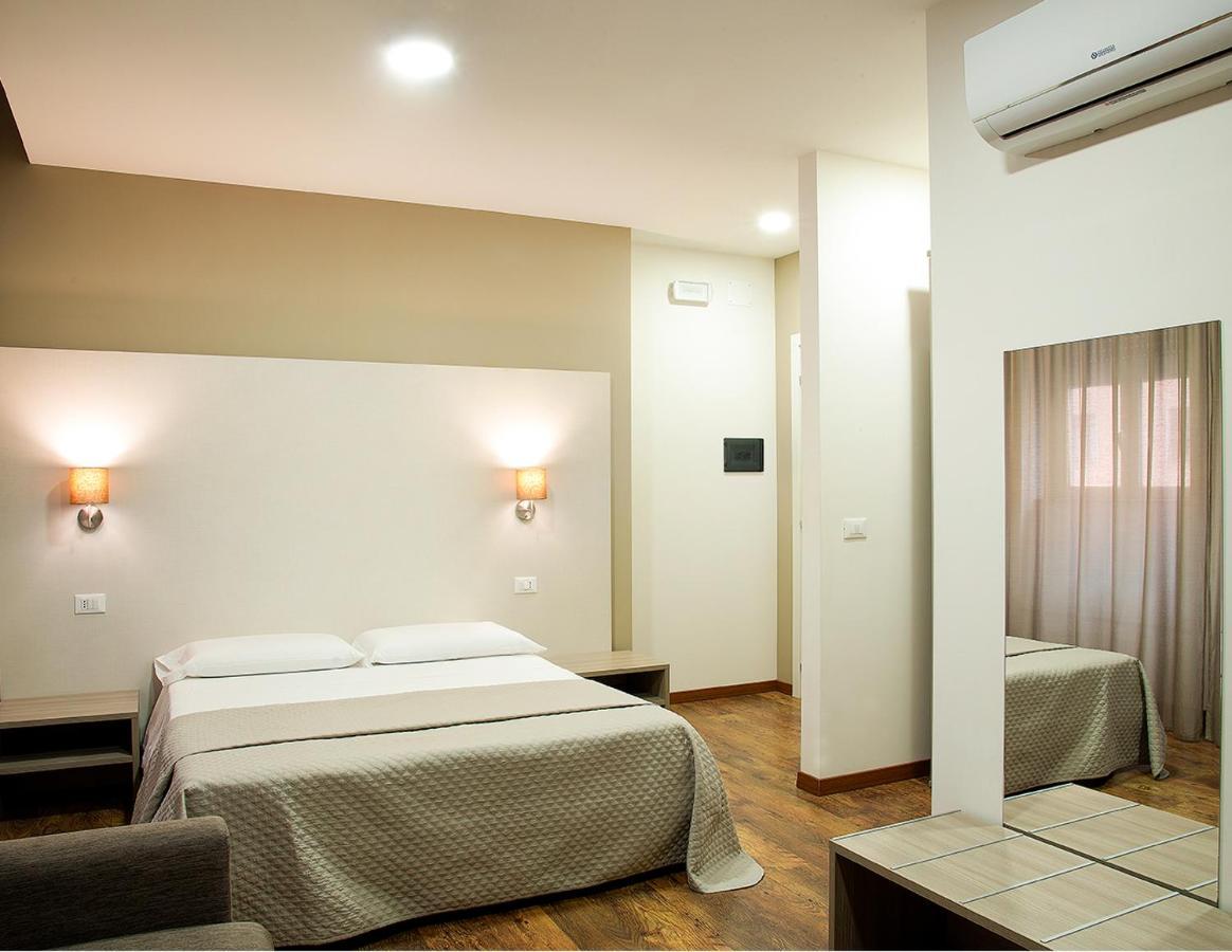 B&B Erifra Piccolo Hotel Cosenza Ngoại thất bức ảnh